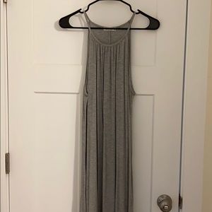 sleeveless maxi dress